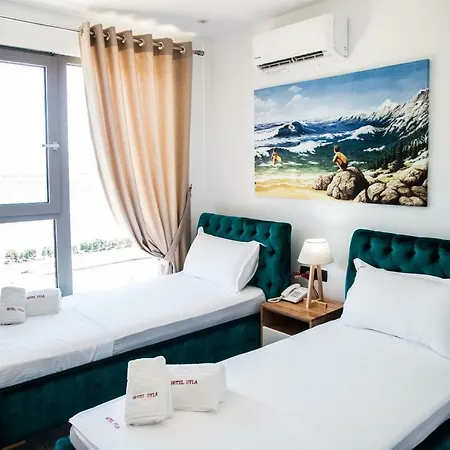 Syla Hotel Shëngjin